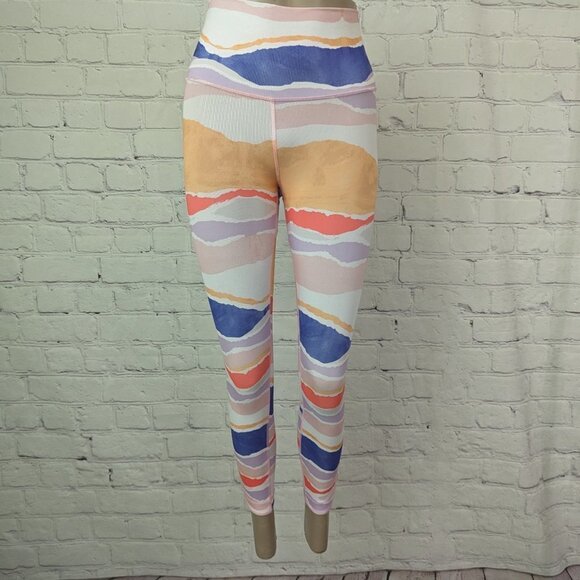 Lululemon true self crop bleacher stripe 2 - Picture 1 of 6